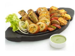 VEG PLATTER (COMBINATION OF VEG KABABS)